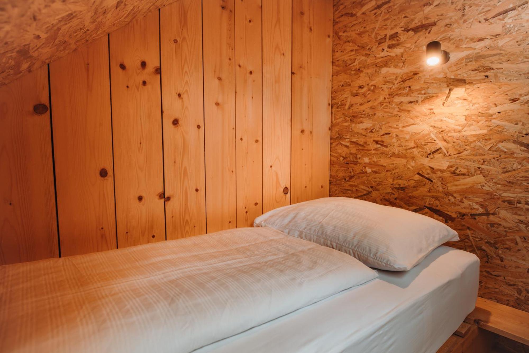 فيلا Ranc Mackadam Ranch Mackadam Tržič المظهر الخارجي الصورة