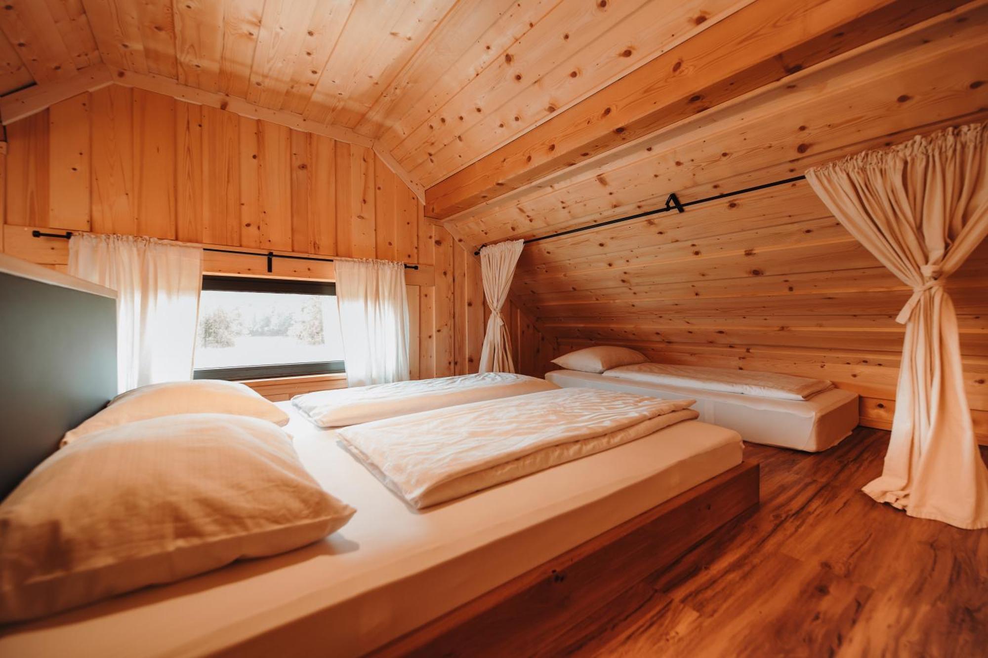فيلا Ranc Mackadam Ranch Mackadam Tržič المظهر الخارجي الصورة