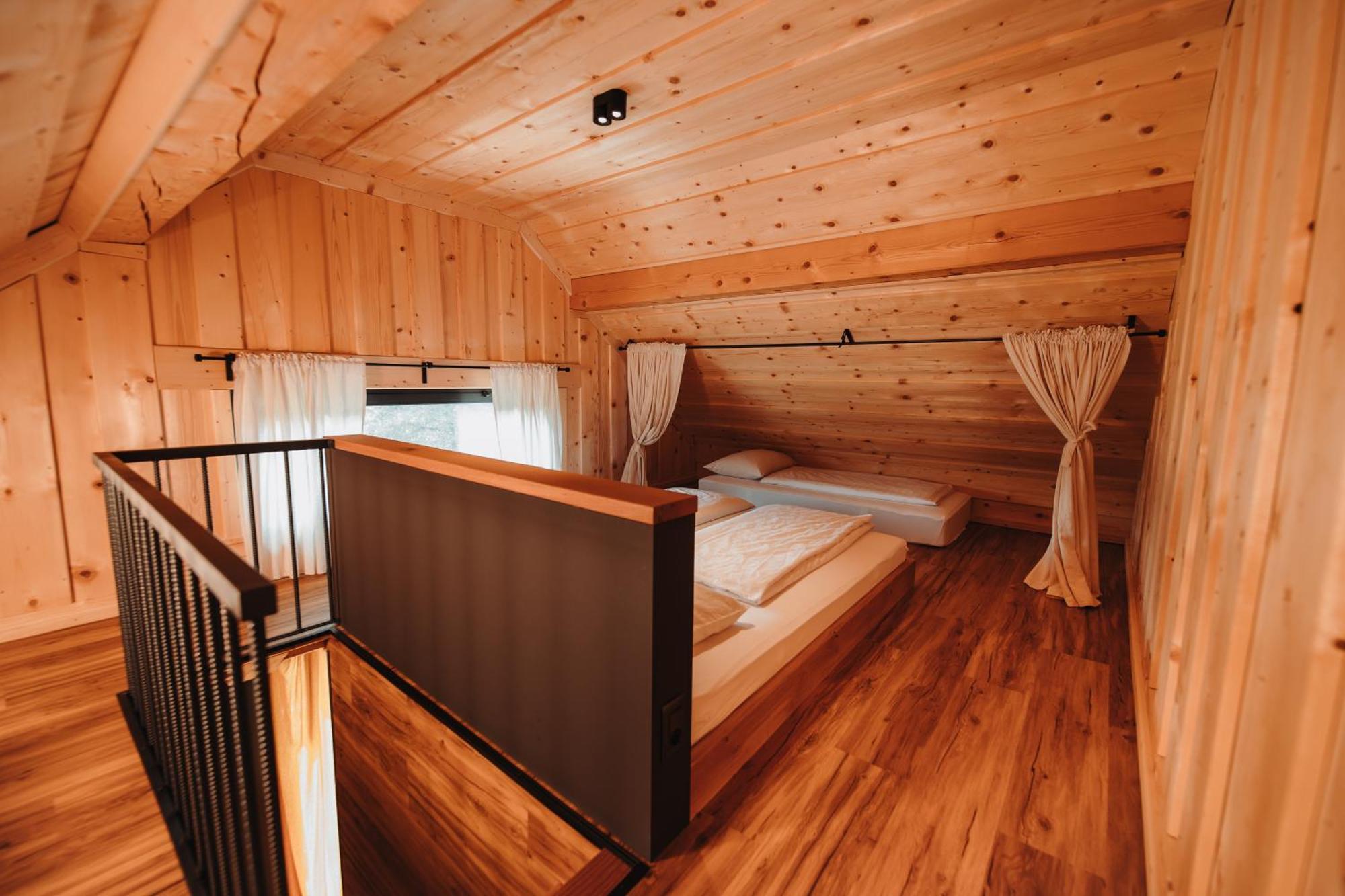 فيلا Ranc Mackadam Ranch Mackadam Tržič المظهر الخارجي الصورة